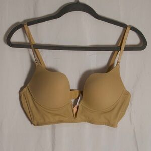 Smooth Molded Underwire Bra in Tan